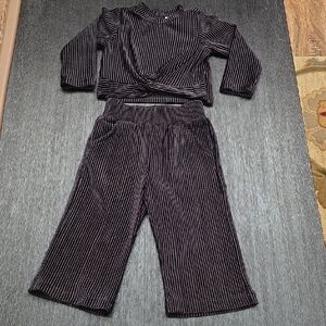 Wonder Nation Striped Black and White Kids Set